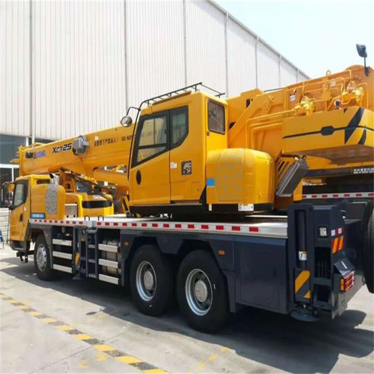 高坪离这最近出租吊车电话